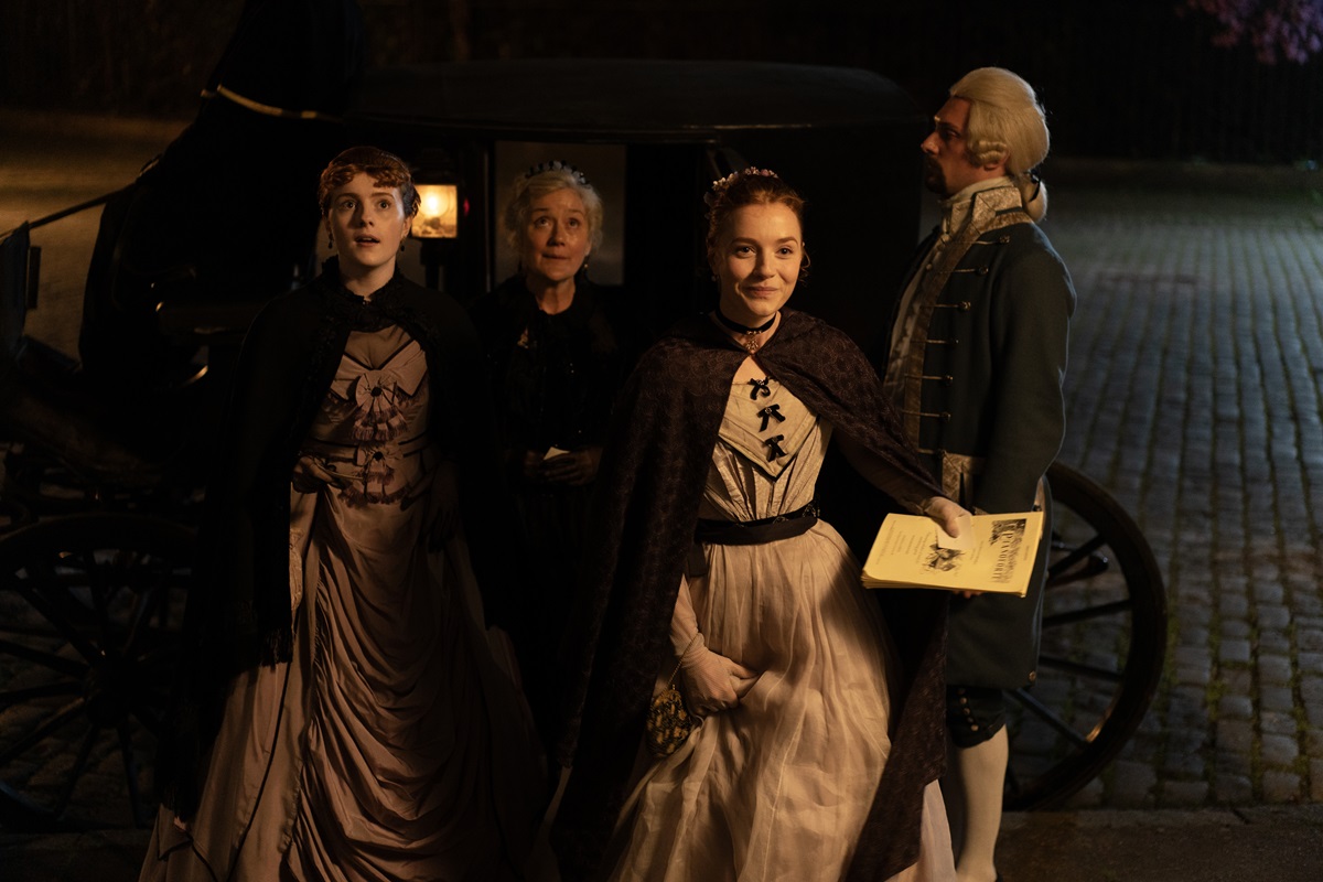 Hannah Onslow as Emily Dunn;  Sophie Thompson as Mrs. Dunn; Harriet Slater as Clara Trenchard