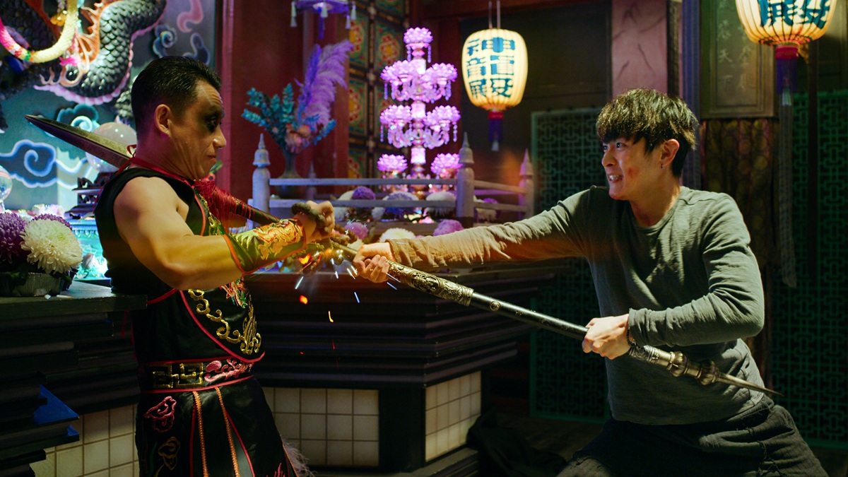 'Agent From Above' (Photo Gallery)