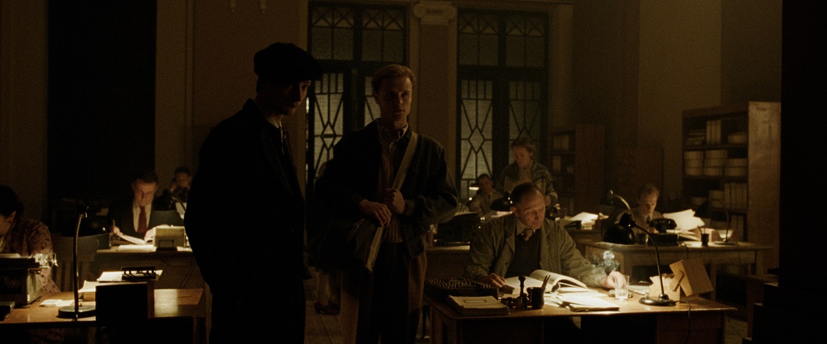  Sjur Vatne Brean as Gunnar Sensteby