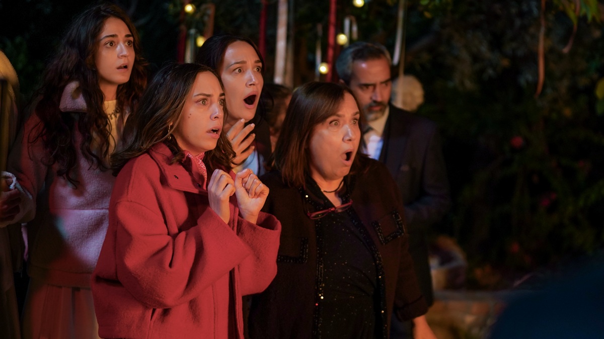 First Look: 'Platonic: Blue Moon Hotel' (Video)